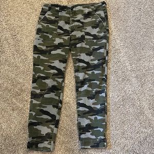 Kut from the Kloth Reese Camo jeans